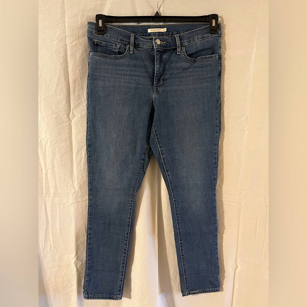 Women's 311 Shaping Skinny Jeans